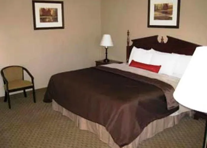 Days By Wyndham Show Hotel